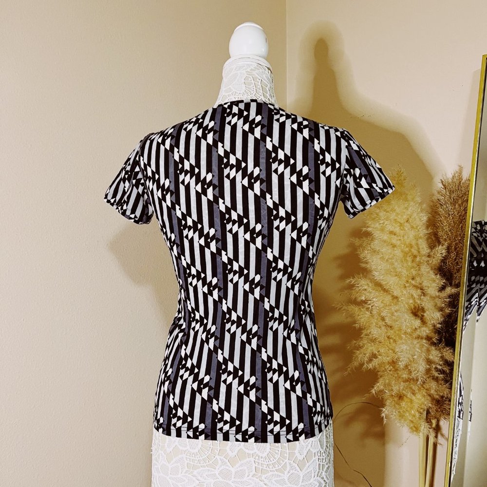 Fendi T- Shirt - Picture 2 of 11
